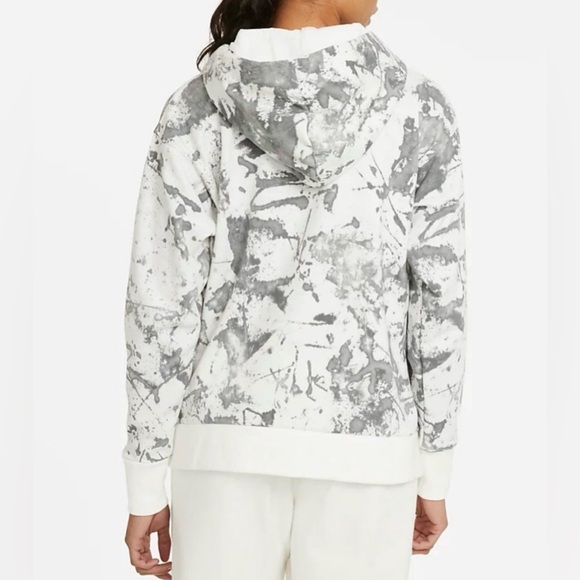 Nike Standard Issue Women's Hoodie Small - Picture 2 of 13